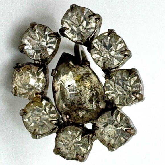 Czechoslovakia Rhinestone Silvertone Screw Back Earrings Vintage 3/4" - Picture 4 of 6